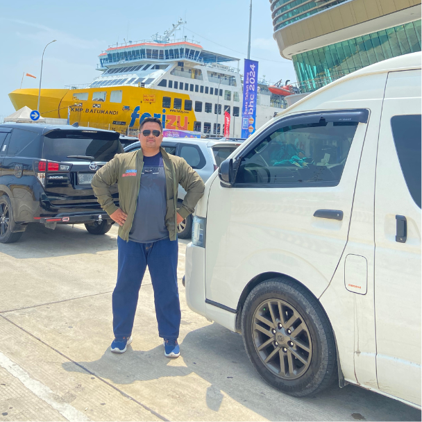 Sewa HIACE Semarang