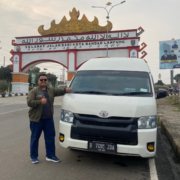 Sewa HIACE Semarang